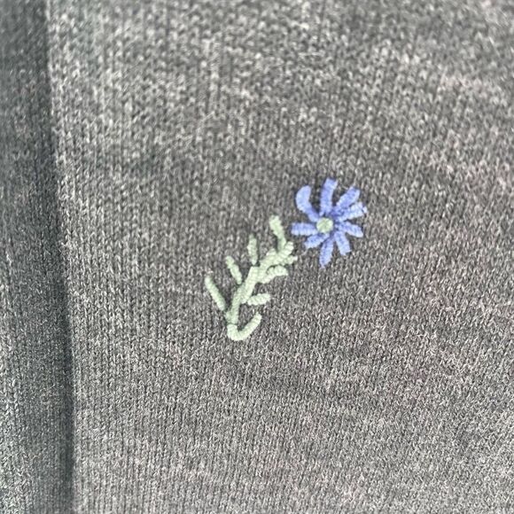 Studio Works Womens Tank Shirt Top Multicolor Floral Embroidered Acrylic Gray 2X - Picture 8 of 10